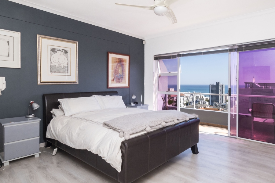 3 Bedroom Property for Sale in Sea Point Western Cape